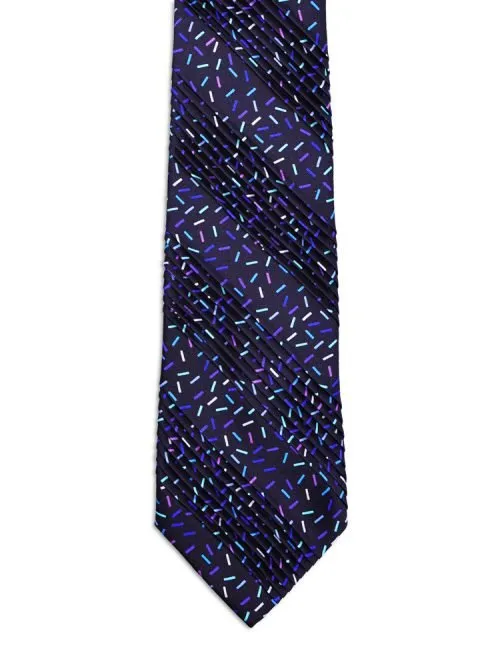 Blue Pleated Tie with geometrical pattern<sup style="background-color: #aa9b63; text-transform: capitalize; color: #FFFFFF">NEW</sup>