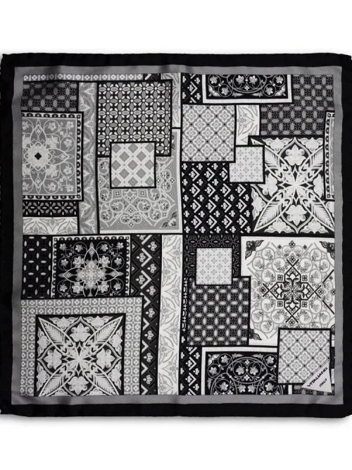 Grey Handkerchief with Patchwork pattern <sup style="background-color: #aa9b63; text-transform: capitalize; color: #FFFFFF">NEW</sup>